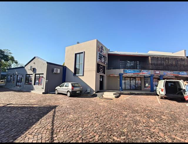 420M² BUILDING FOR SALE IN BO-DORP